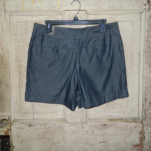 The Limited Cassidy Fit Blue Chambray Shorts Size 10 (F-42) - Picture 3 of 6